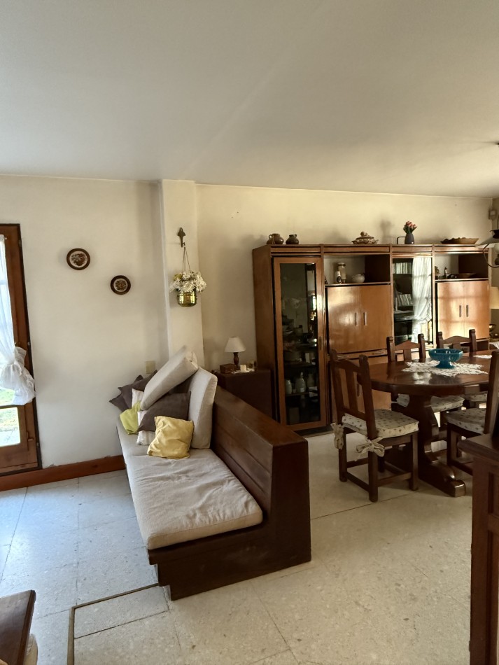 VENTA/PERMUTA CASA NEUQUEN B° BARRENECHE