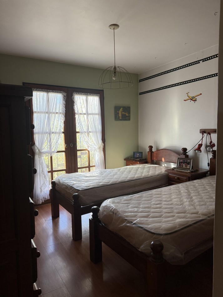 VENTA/PERMUTA CASA NEUQUEN B° BARRENECHE