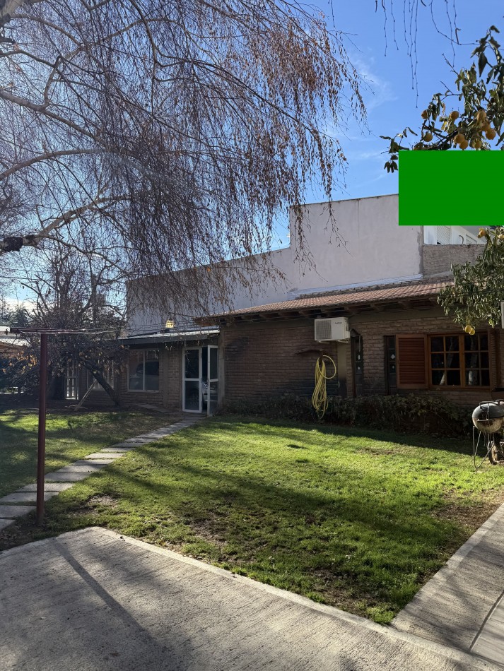 VENTA/PERMUTA CASA NEUQUEN B° BARRENECHE