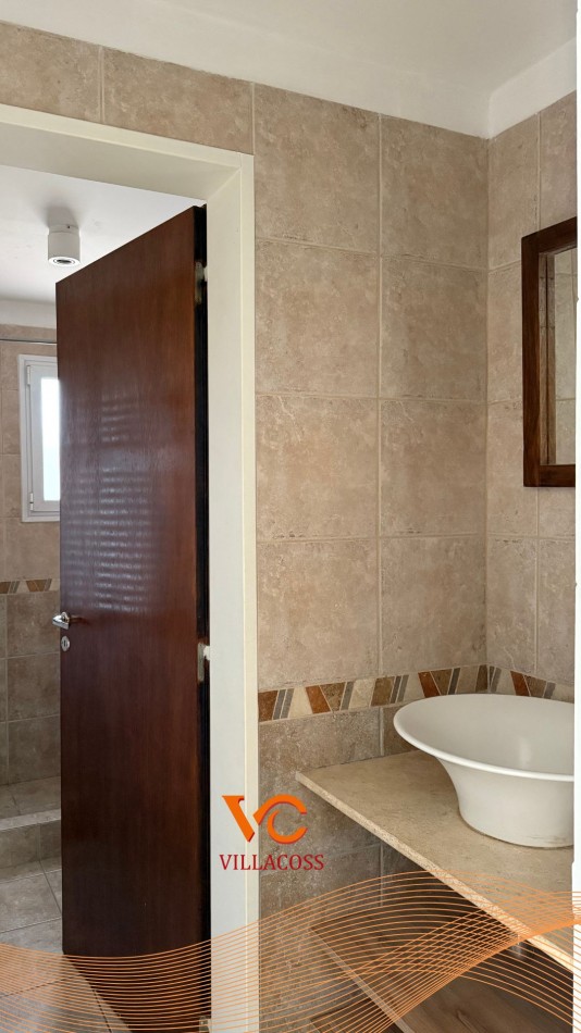 VENTA CASA B° PRIVADO TALZAHUER