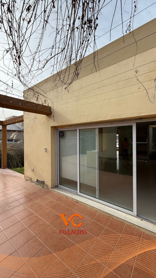 VENTA CASA B° PRIVADO TALZAHUER