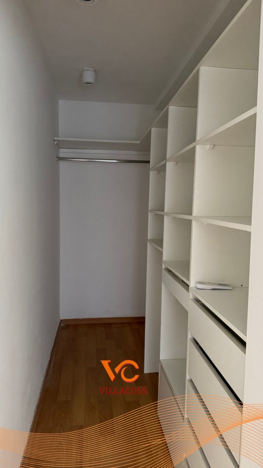 VENTA CASA B° PRIVADO TALZAHUER