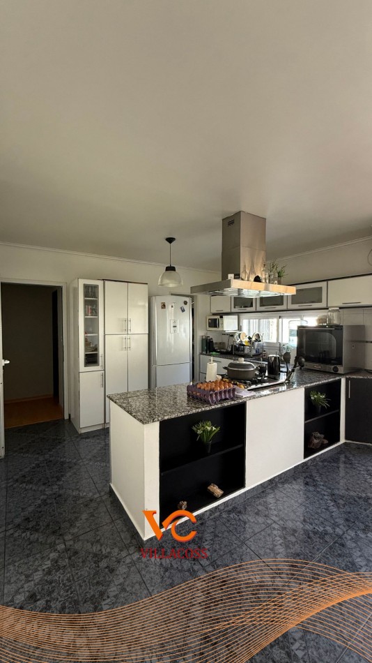 ALQUILER / VENTA CASA B° MANZANAR