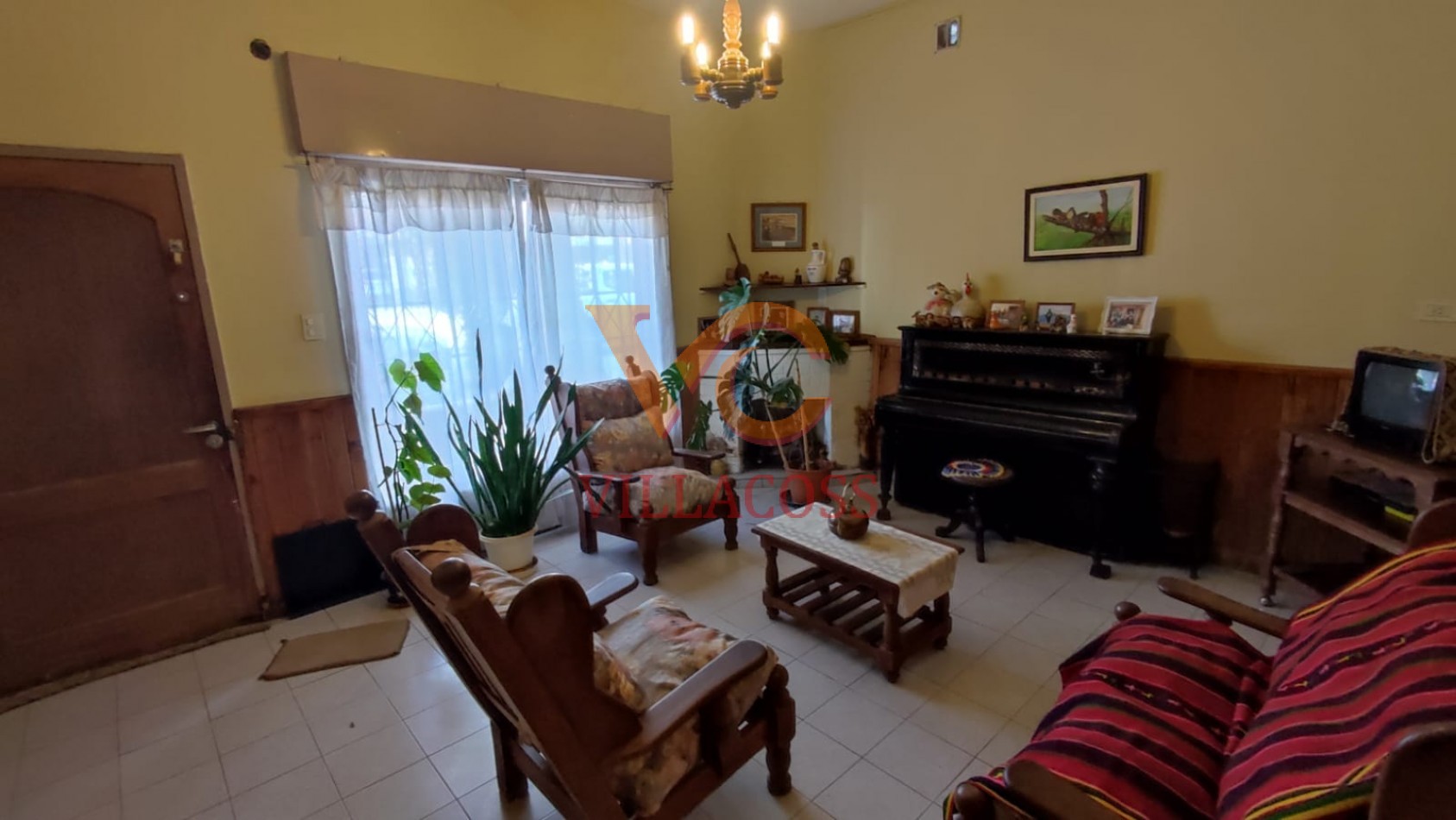 Venta lote Apto Desarrollo con casa de 2 dormitorios - Neuquen