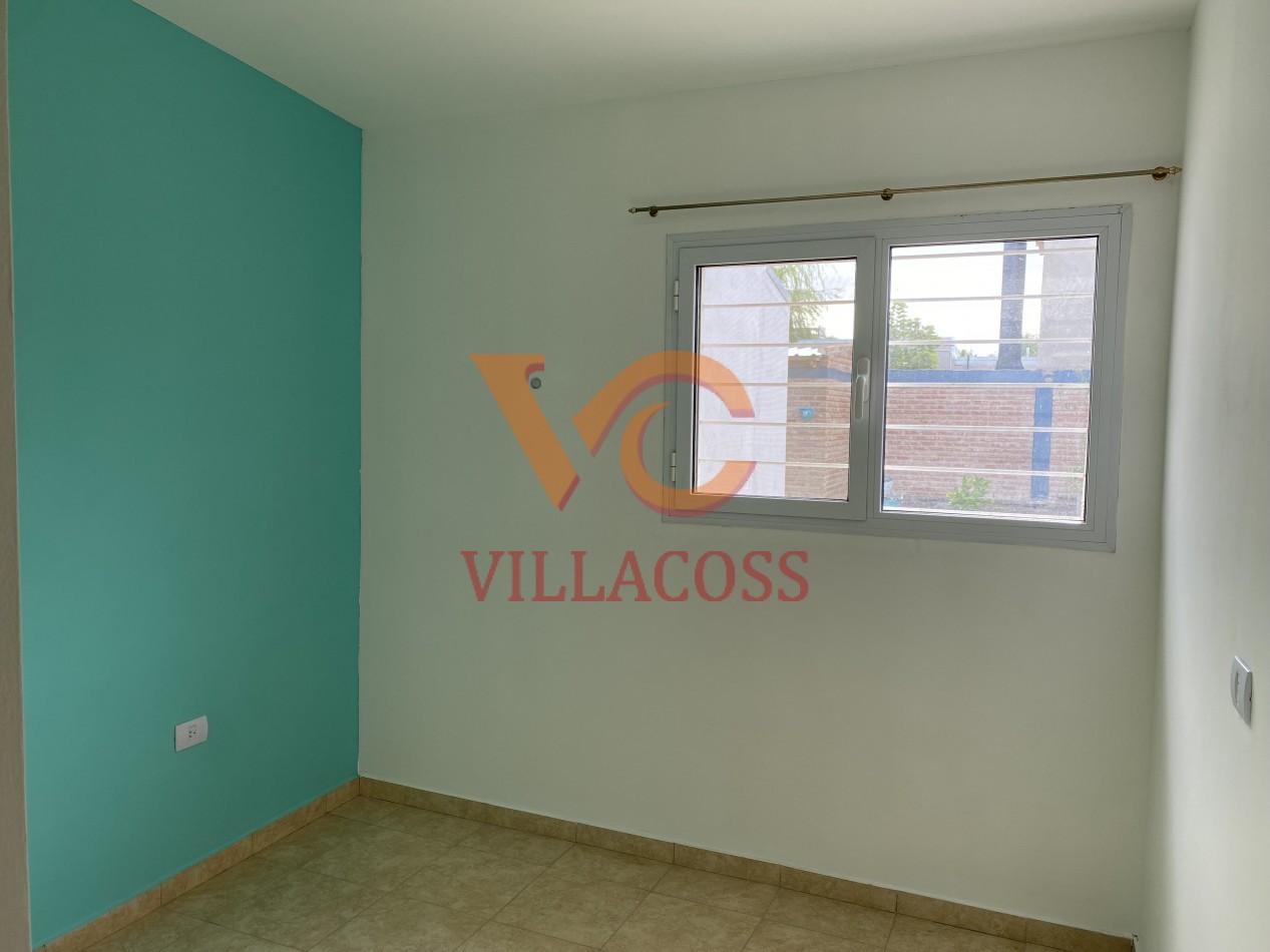 VENTA CASA CENTENARIO