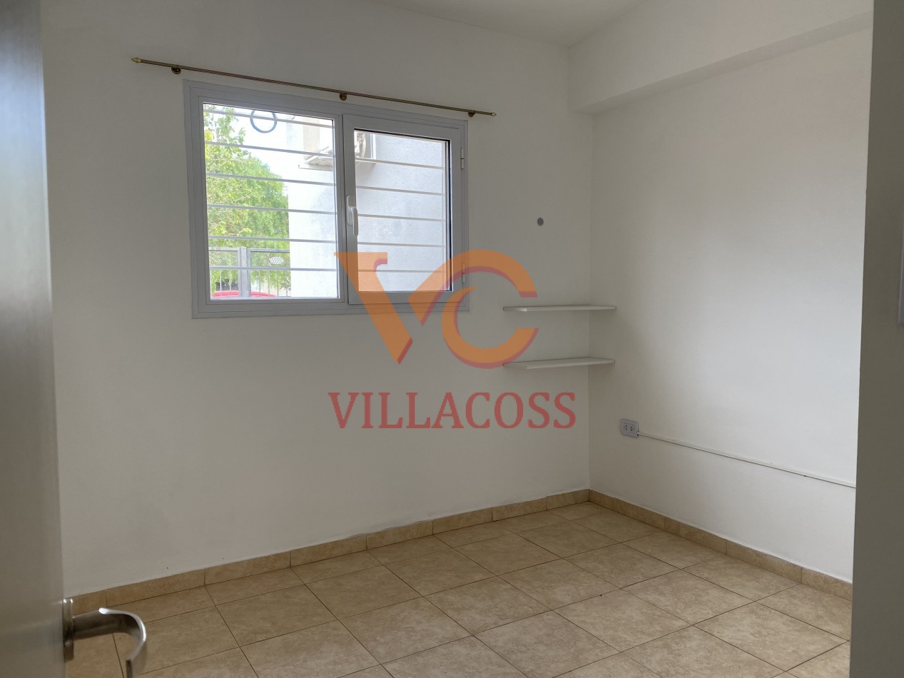 VENTA CASA CENTENARIO