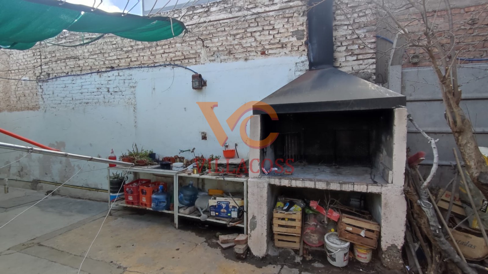 Venta lote Apto Desarrollo con casa de 2 dormitorios - Neuquen