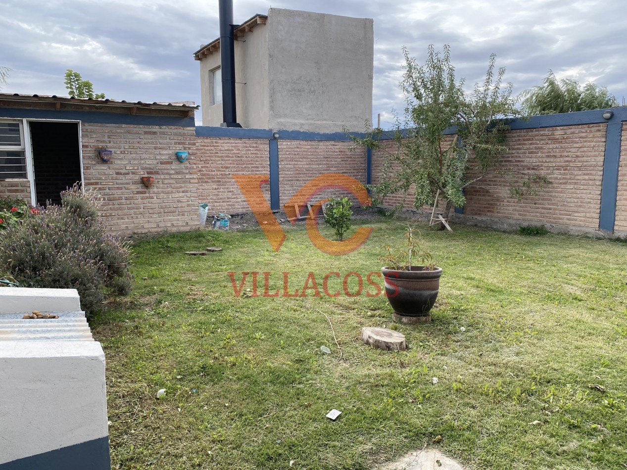 VENTA CASA CENTENARIO