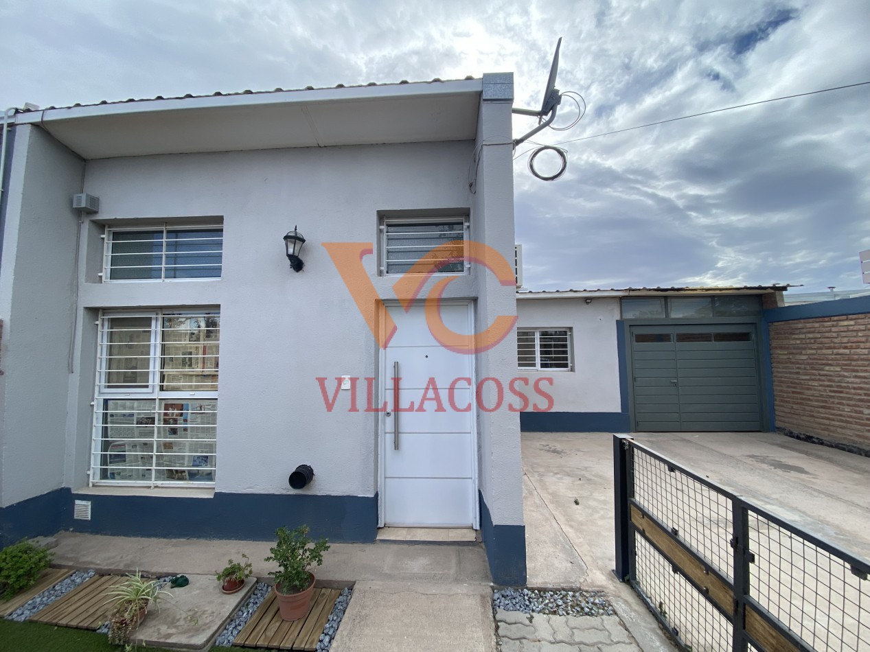 VENTA CASA CENTENARIO